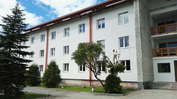 В Центрі наявні путівки в санаторій “Смерічка”